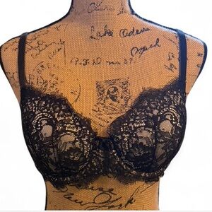 Victoria's Secret Black Lace Bra Size 36C Dream Angels Lined Demi / Demi Double